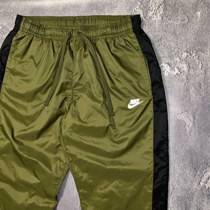 Нейлонові спортивні штани Nike, XL-розмір оригінал хакі кольору