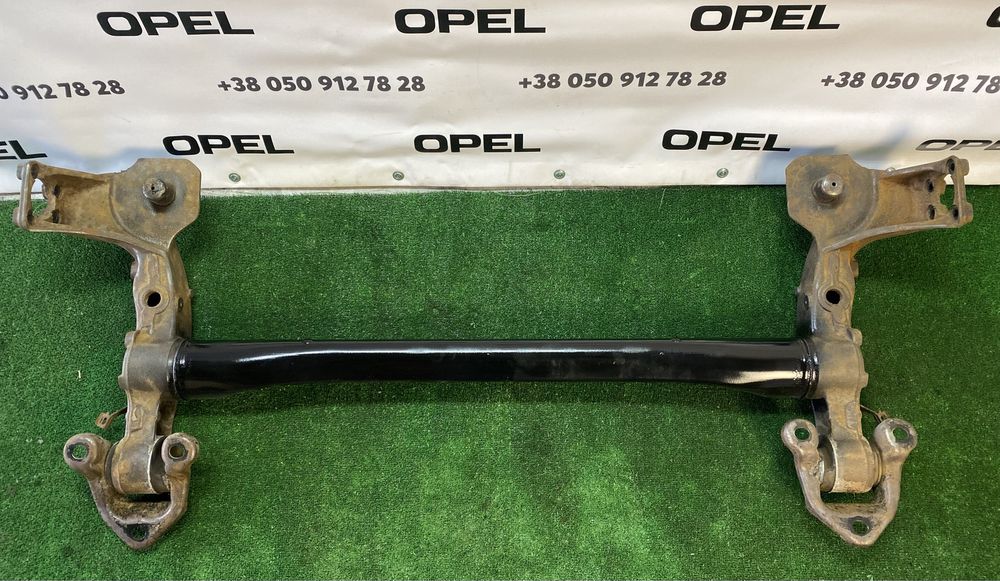 Балка задней подвески балка задня Opel Astra H Zafira B