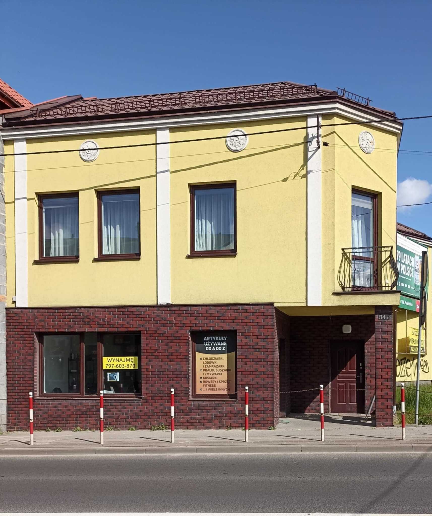 Budynek usługowo-mieszkalny w centrum miasta.