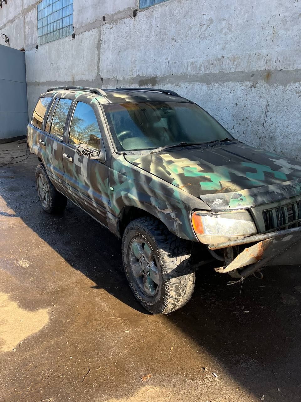 Шрот розборка Jeep Grand Cherokee 2.7 ТДІ 2002 рік