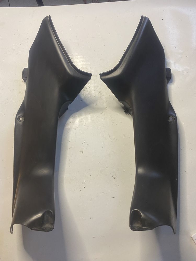 Plastik wypełnienie owiewka honda cbr 900 rr 929 czesci sc44