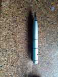 Caneta com USB e ponteiro laser