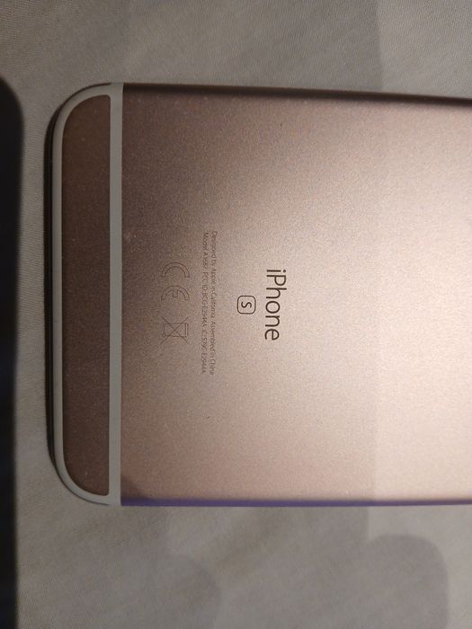 IPhone  6 S . Desbloqueado