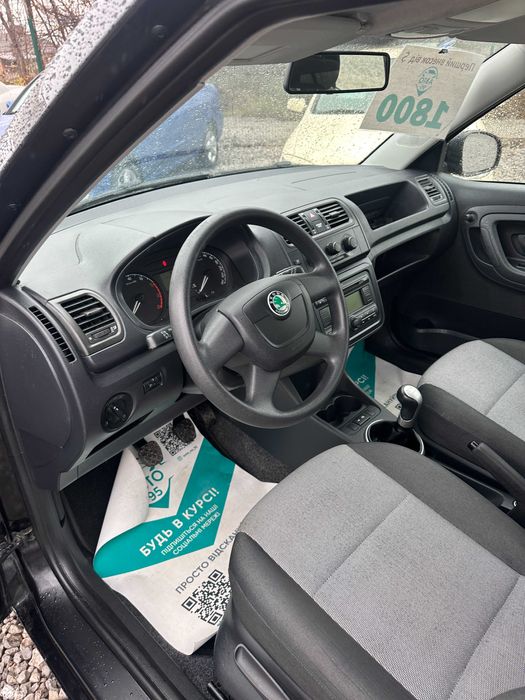 Продам Skoda Fabia  2009 рік можлива розстрочка,кредит,обмін!