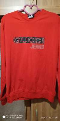 Красная женская кофточка Gucci