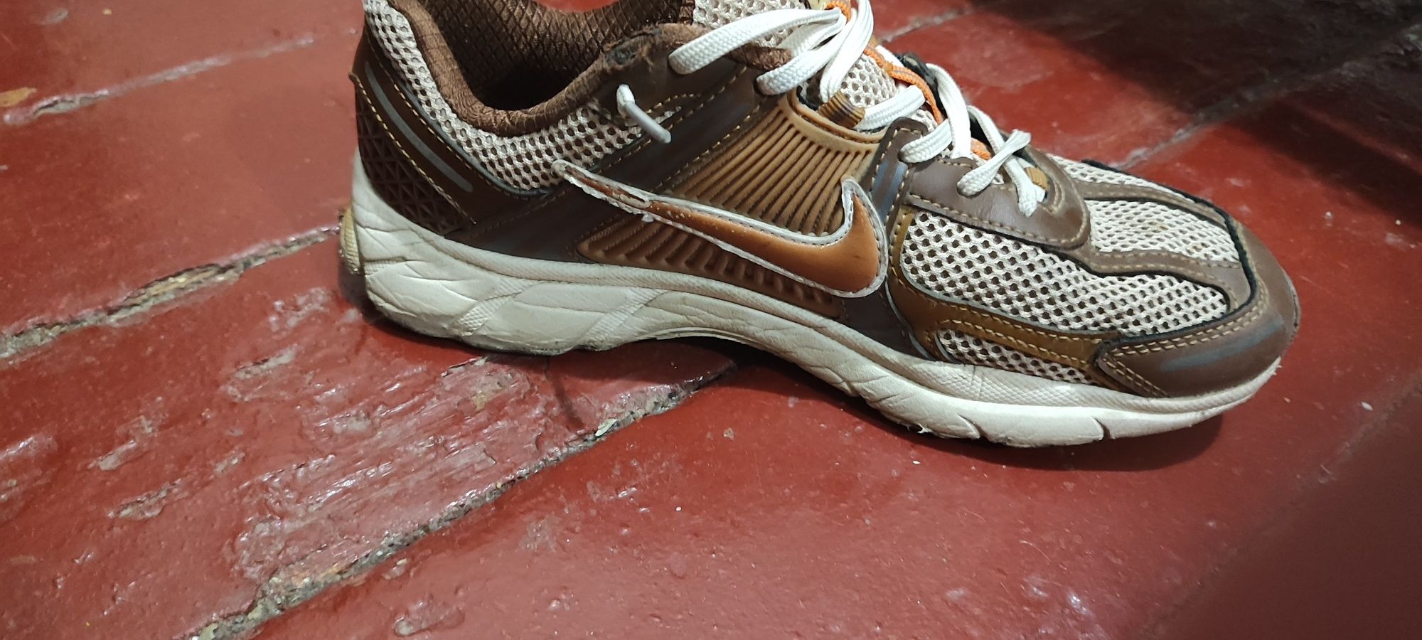 Кросівки Nike vamero 5