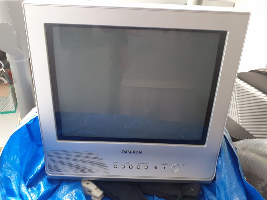 Televisão usada 15"