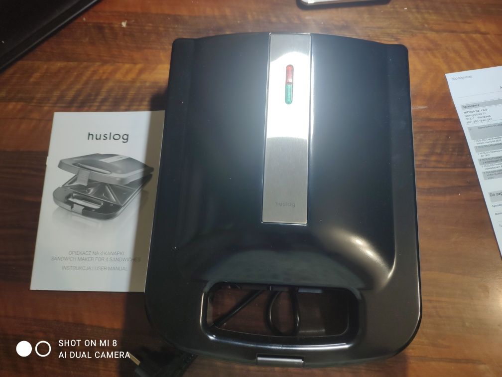 Opiekacz do 4 kanapek

Wygodne i intuicyjne pokrętło pozwo
