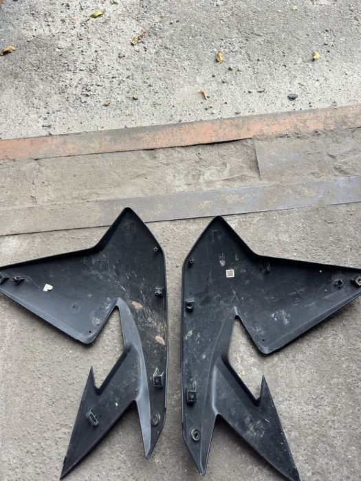 За 2шт Пластік loncin lx250gy-3 лонкін лонсін лось