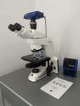 Мікроскоп ZEISS Axiolab 5 з камерою axiocam 208