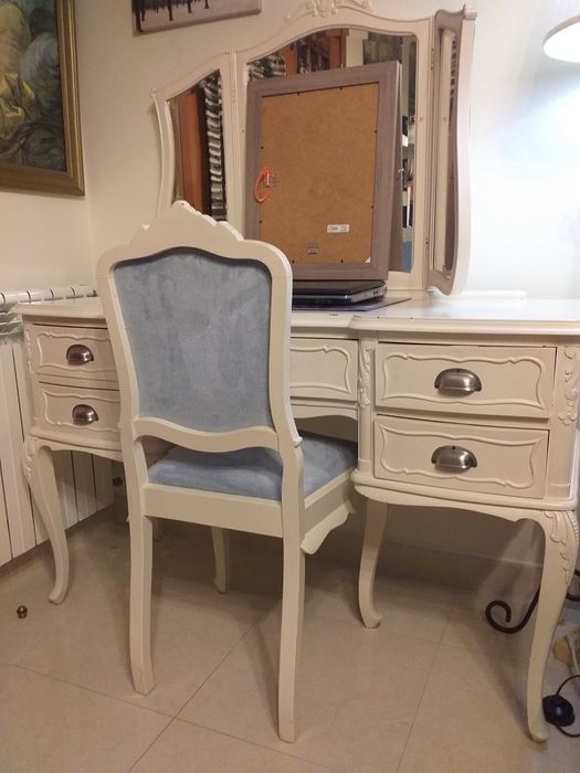 Toucador,mesa,secretária Queen Anne,renovado,espelho triplo e cadeira