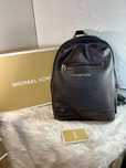 Plecak Michael Kors brazowy monogram logo
