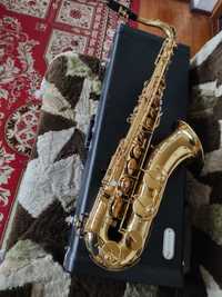 Saksofon tenorowy