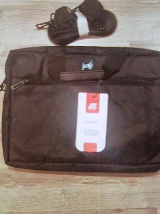 Продам классичесеий кейс и сумку для ноутбука