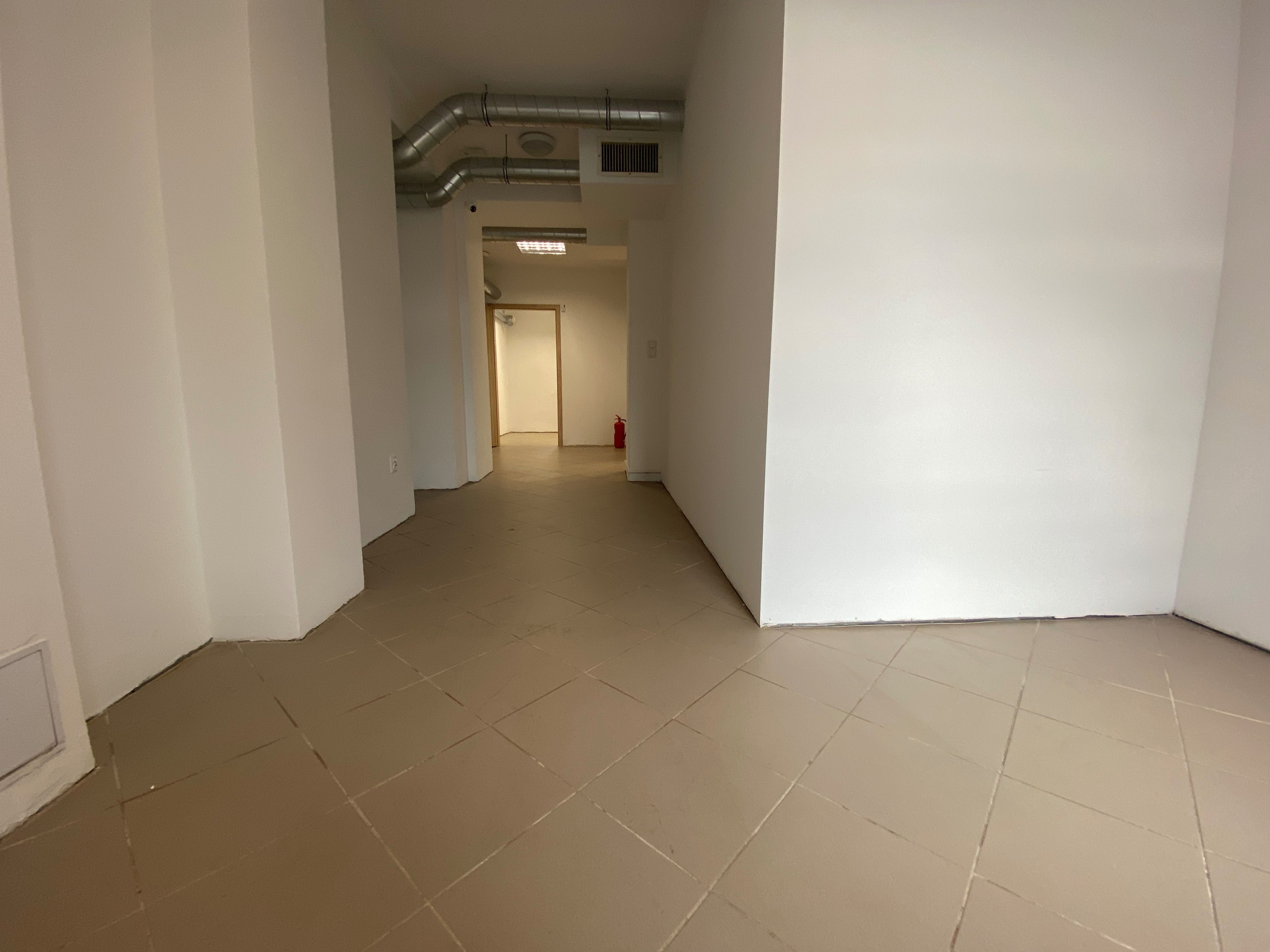 Lokal do wynajęcia - 6 pomieszczeń - 211m2 blisko centrum Tarnowa