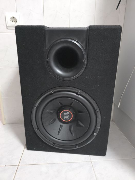 Subwoofer JBL como novo