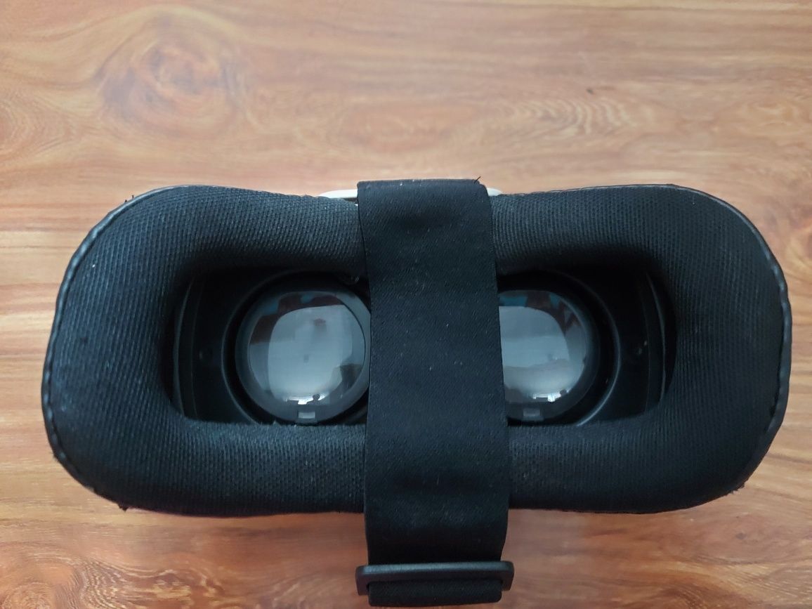 Okulary VR (Virtual Reality)