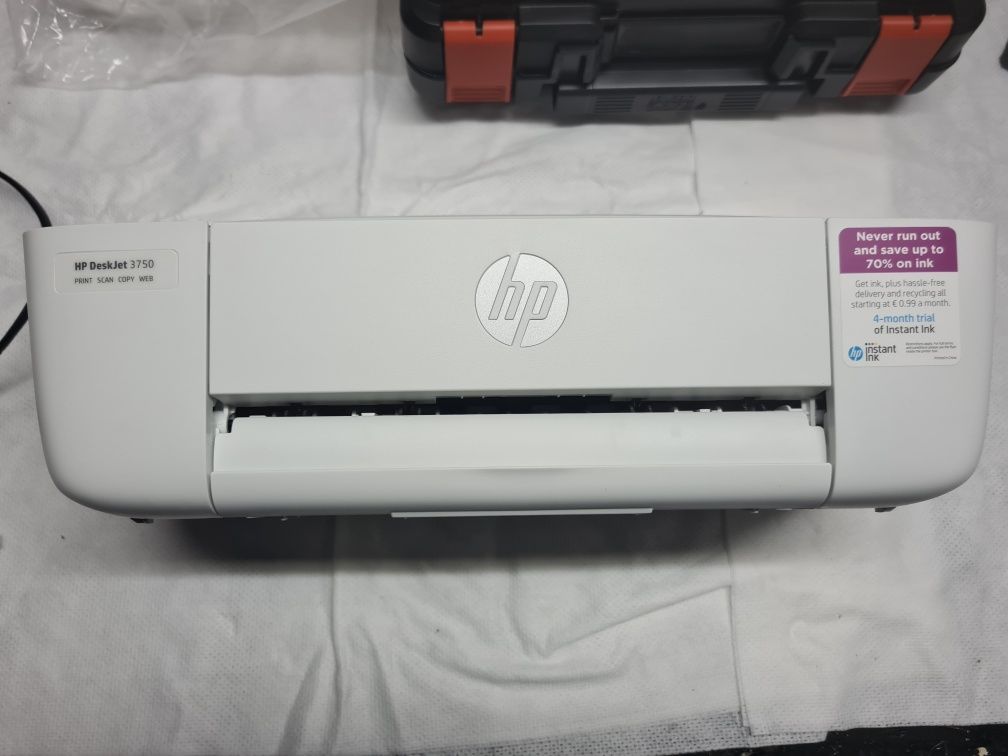 Urządzenie wielofunkcyjne HP deskjet 3750