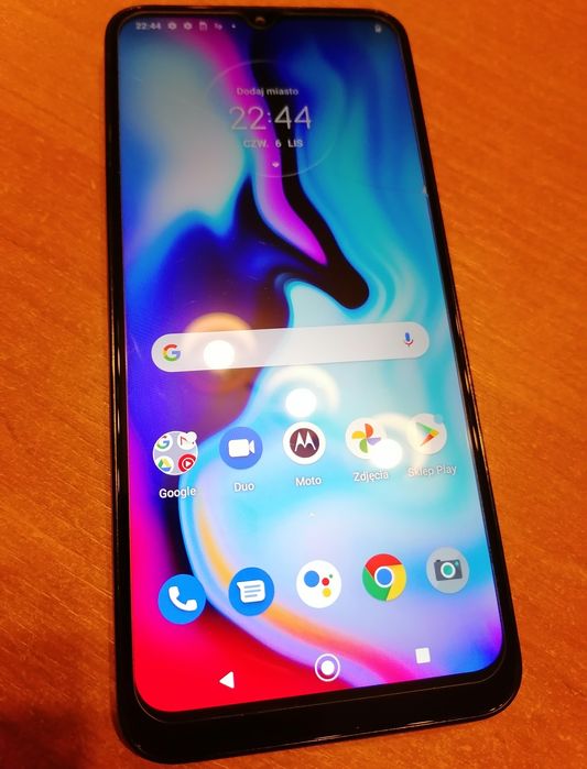 Motorola e7 Plus - Smartfon z Pamięcią 64GB/4GB + Etui GRATIS