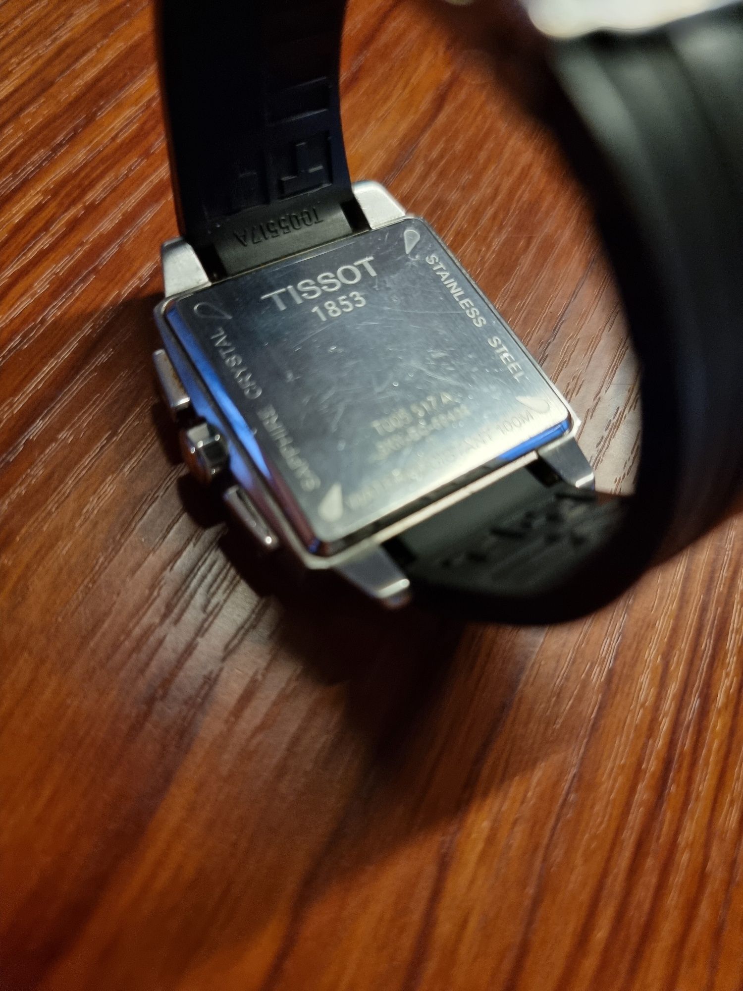 Relógio Tissot chronograph quadrado bracelete preta