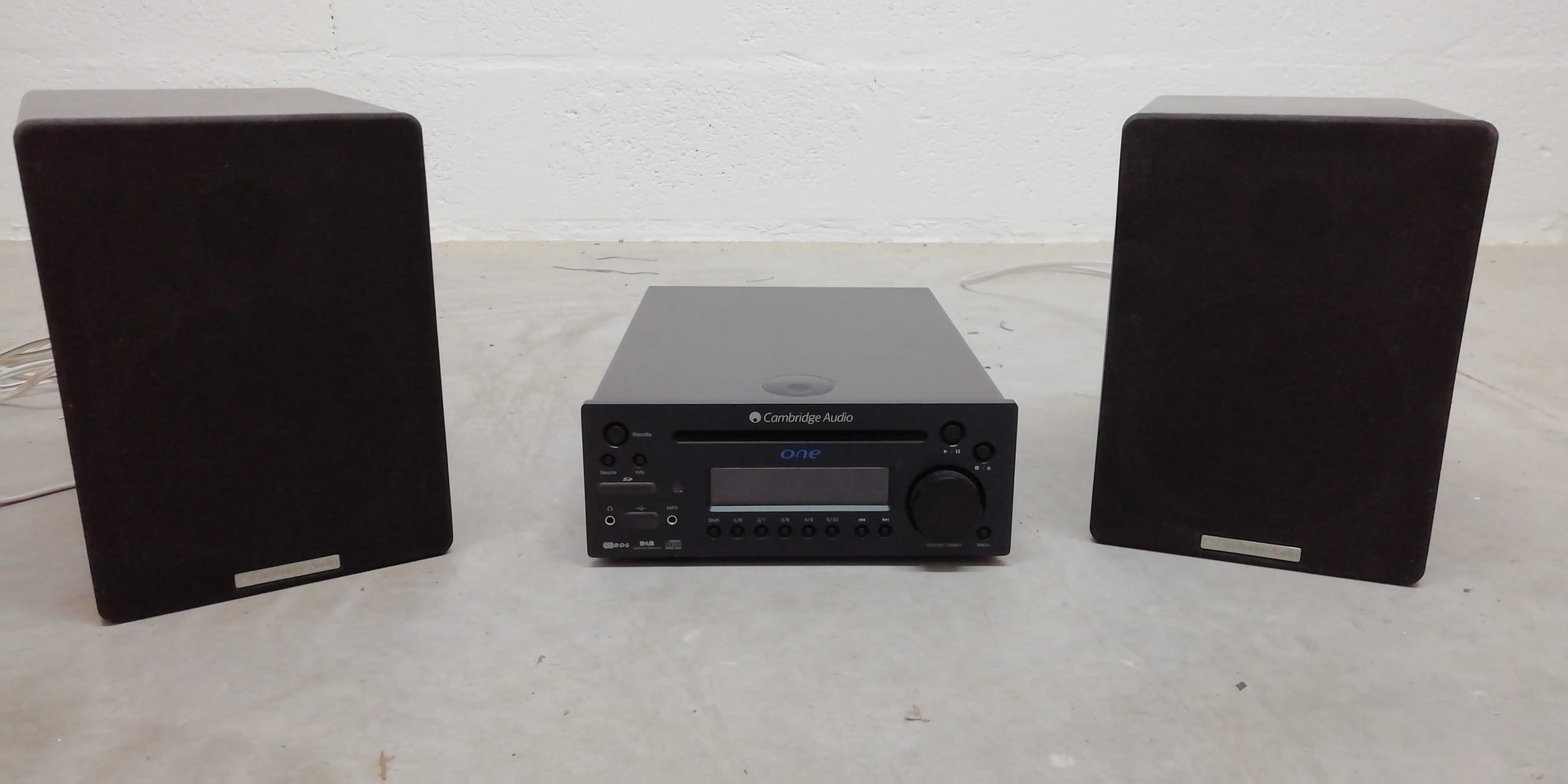 Cambridge Audio, Amplificador intergrado, CD Leitor, Colunas S30