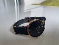Czarny złoty zegarek Daniel Wellington Petite Cornwall wodoszczelny