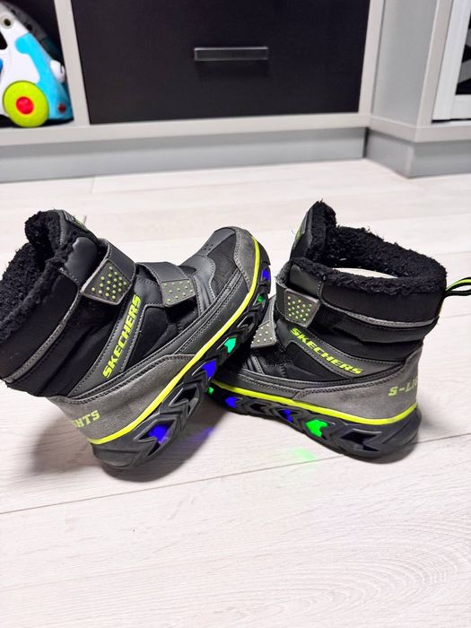 Черевики Skechers S Lights: Flash 2.0 - Street Breeze Модель 90588L