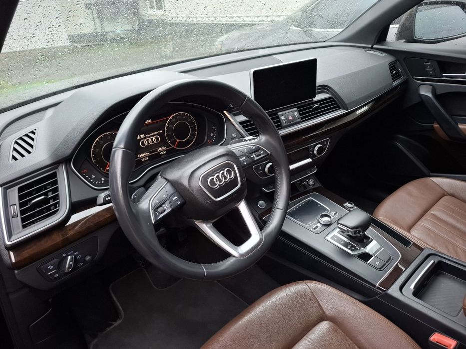 Audi q5 2018 в хорошому стані