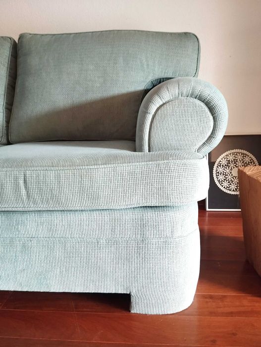 Sofa de 3 lugares, côr azul mar