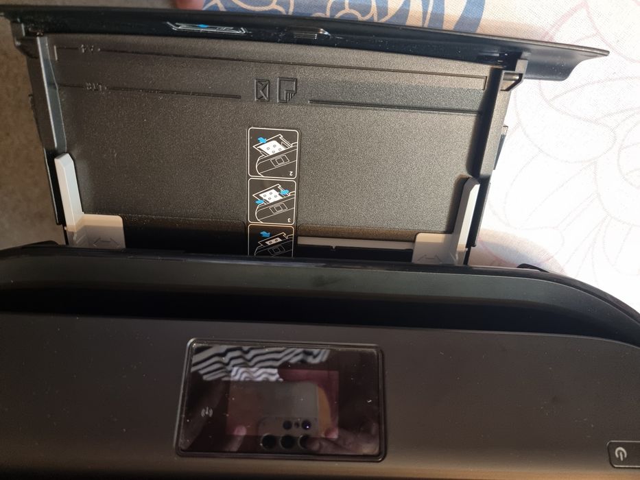 Drukarka wielofunkcyjna HP OfficeJet 4652 (bez tuszu)