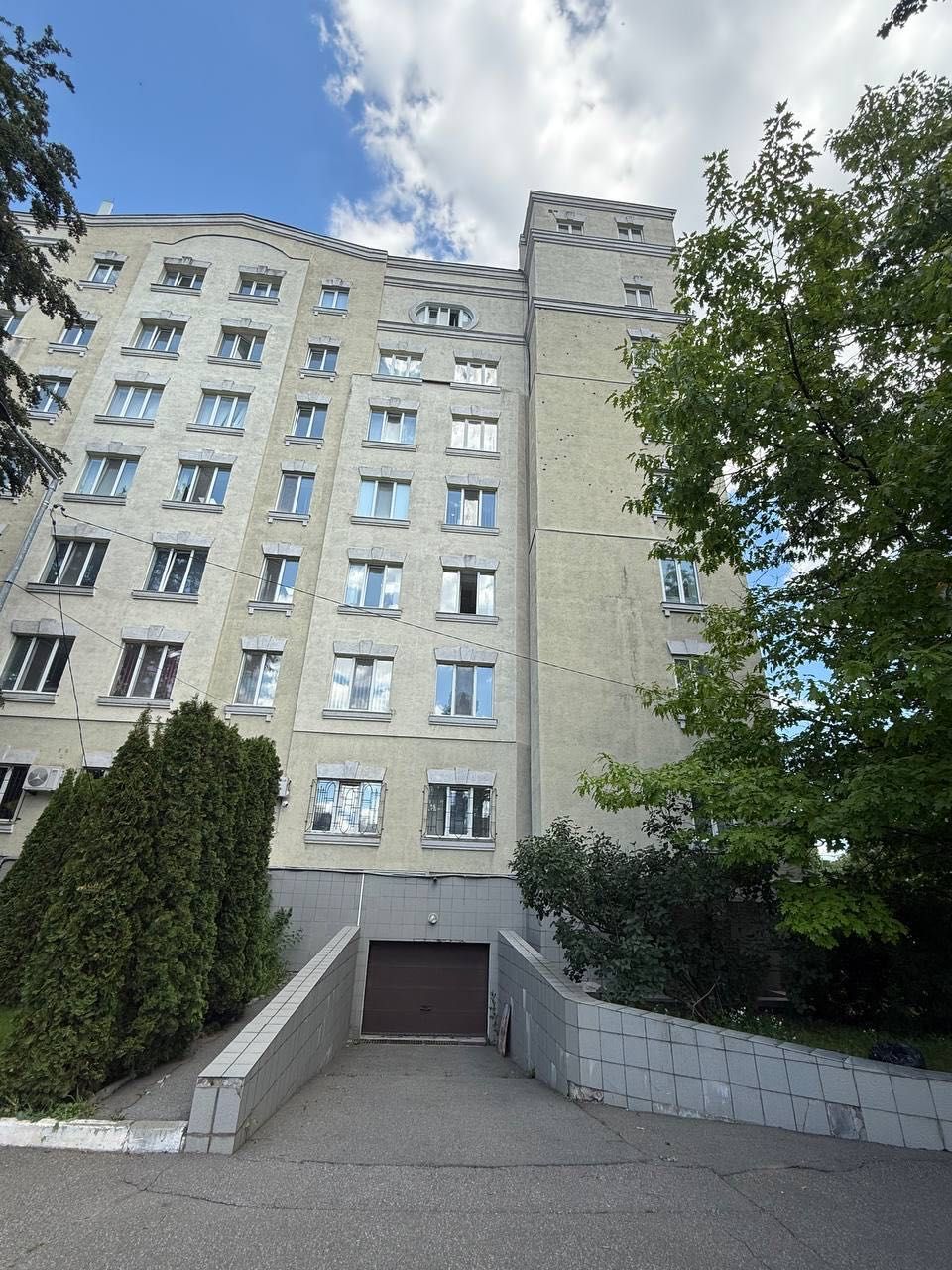 Фасадное Здание 2535 м2, Заболотного 154, Голосеевский р-н