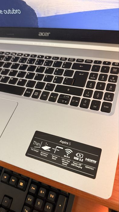 Portátil ACER Aspire 5 (15.6" - Ryzen 5 - 8GB) (COMO NOVO)