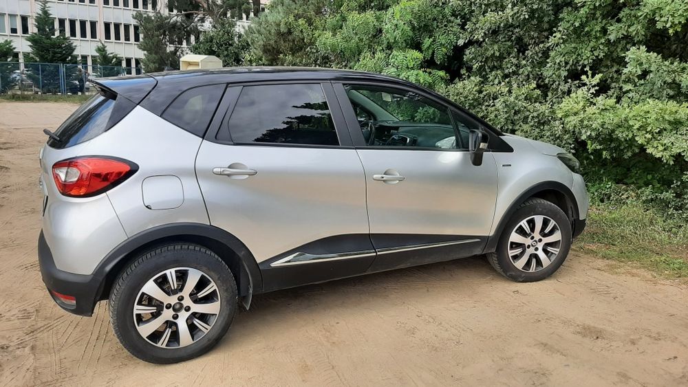 Samochód Renault Captur 2016r mały przebieg