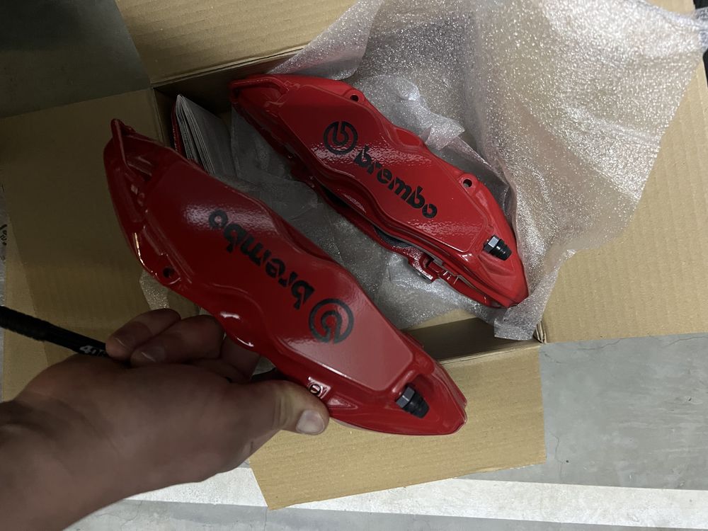 Продам суппорта Brembo новые