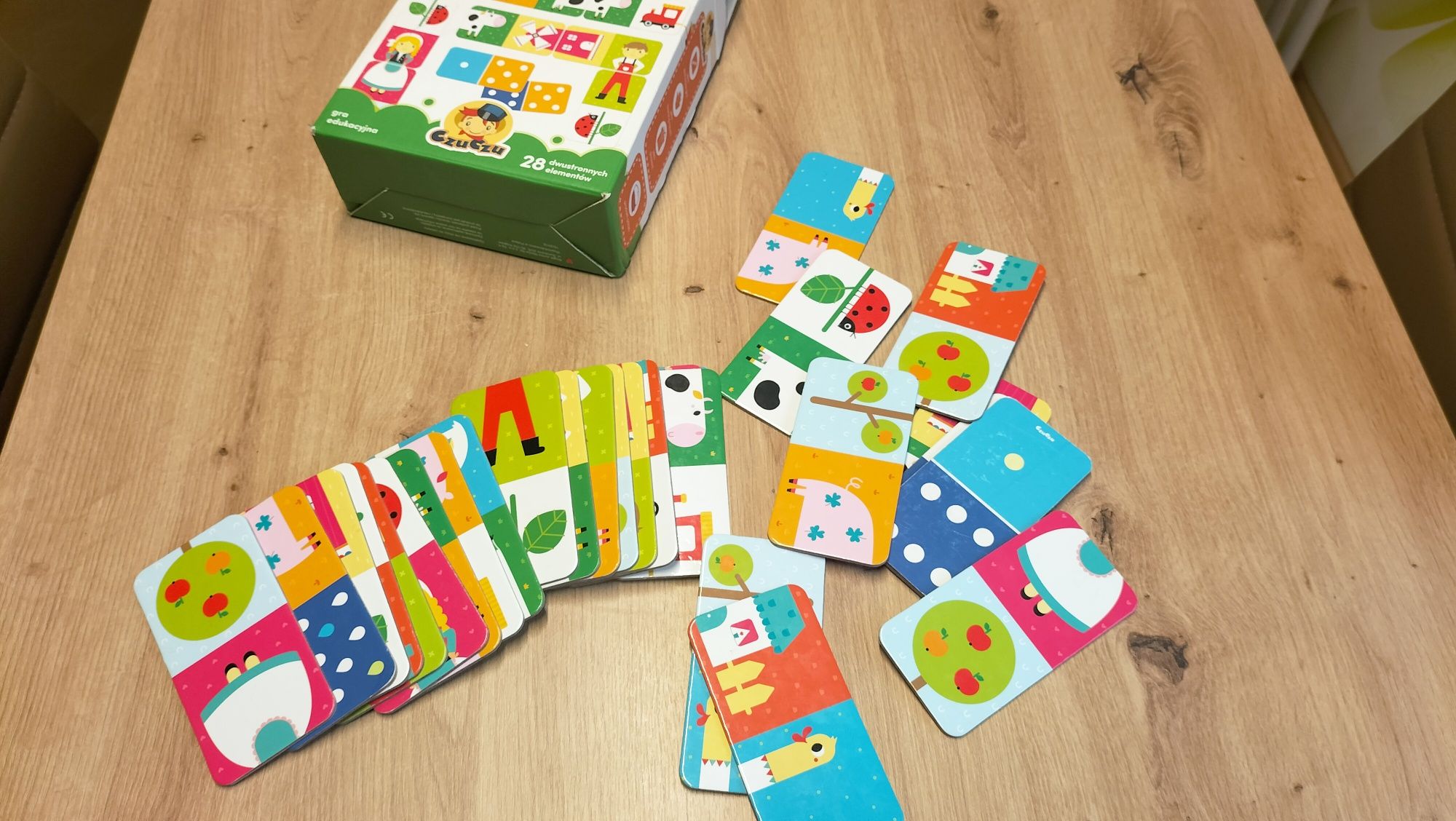Gra domino i mozaika