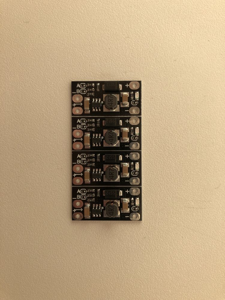 DC Перетворювач напруги USB 5v - 12v (лот)