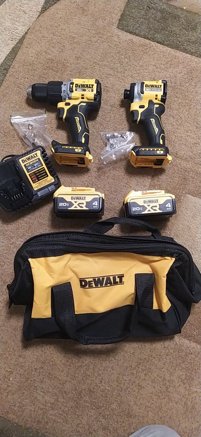 Набір інструментів DeWalt з США DCD 805 та DCF850