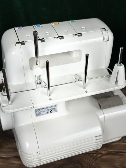 Оверлок Jaguar T-77DW
