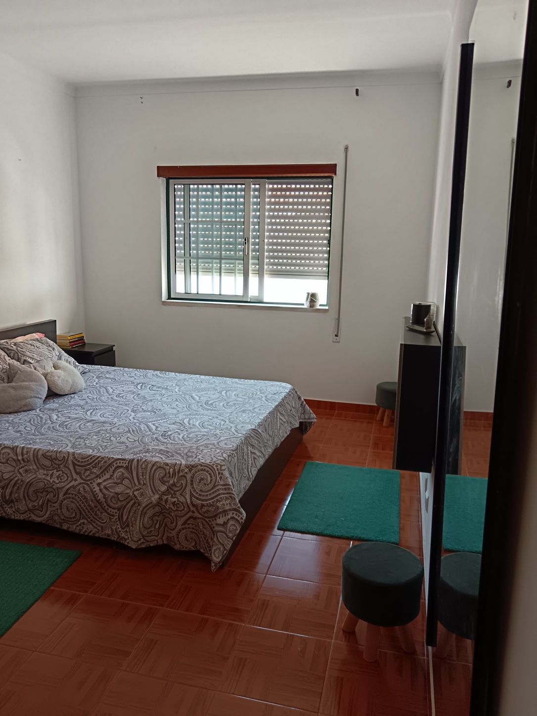Apartamento T3 semi-equipado