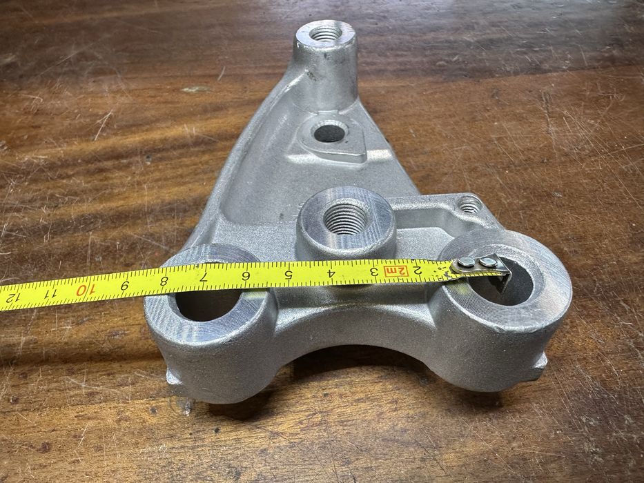 Кронштейн подушки двигателя Honda Civic 4d 1.8 автомат