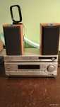 Radio z CD amplituner