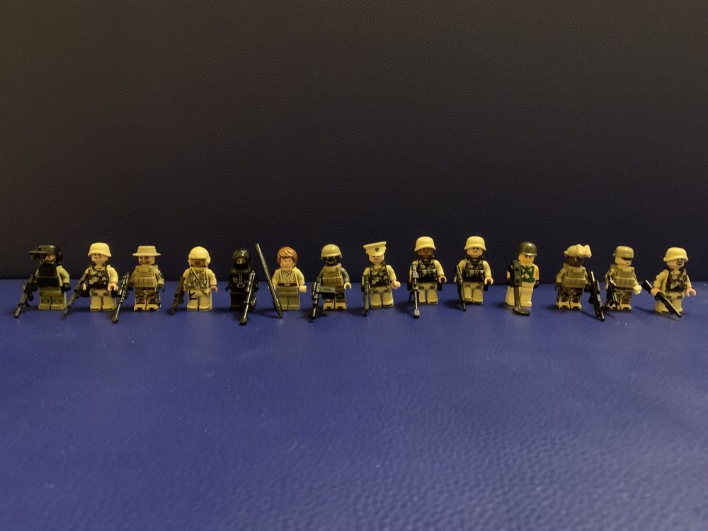 Лего військові фігурки