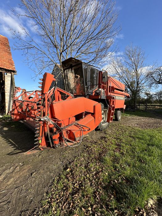 Kombajn Deutz Fahr M2385