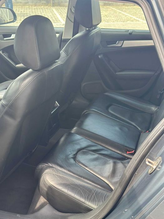 Audi A4 b8 2.0TDI