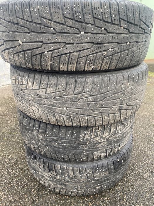 Шини nokian б/у 215/60/17