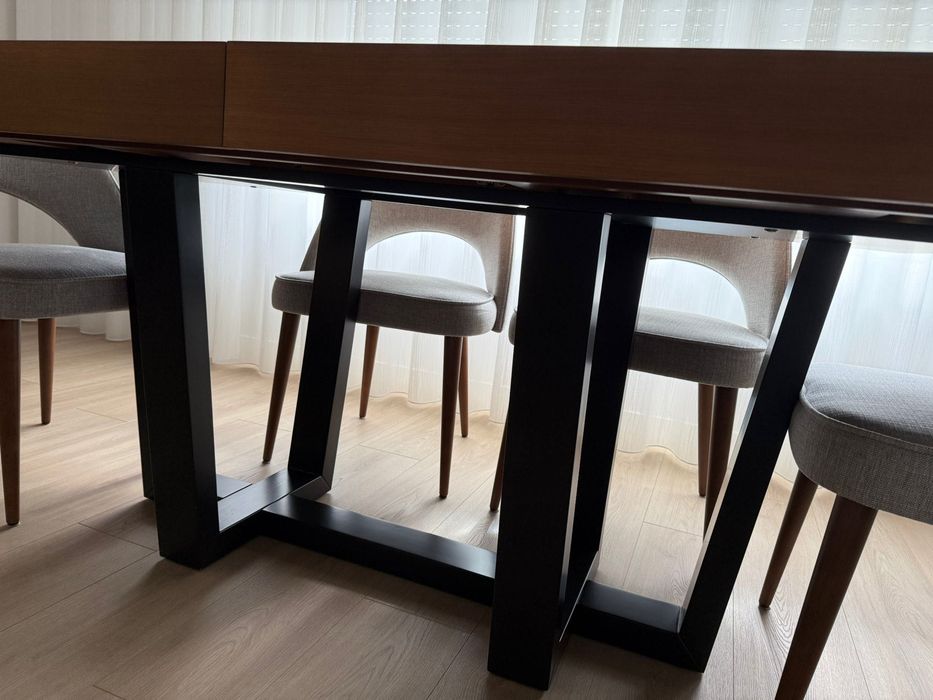 Mesa Antarte modelo Londres