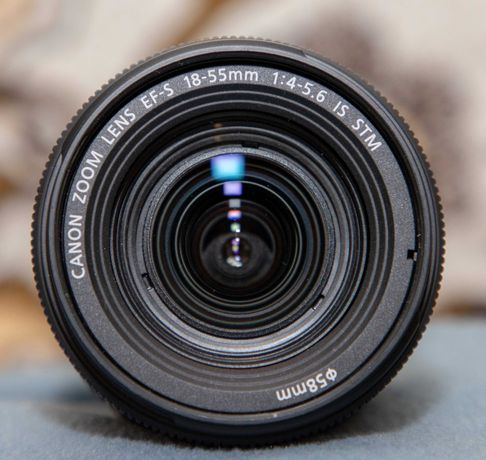 Canon EF-S 18-55mm f/4-5.6 IS STM Обновленной Версии.