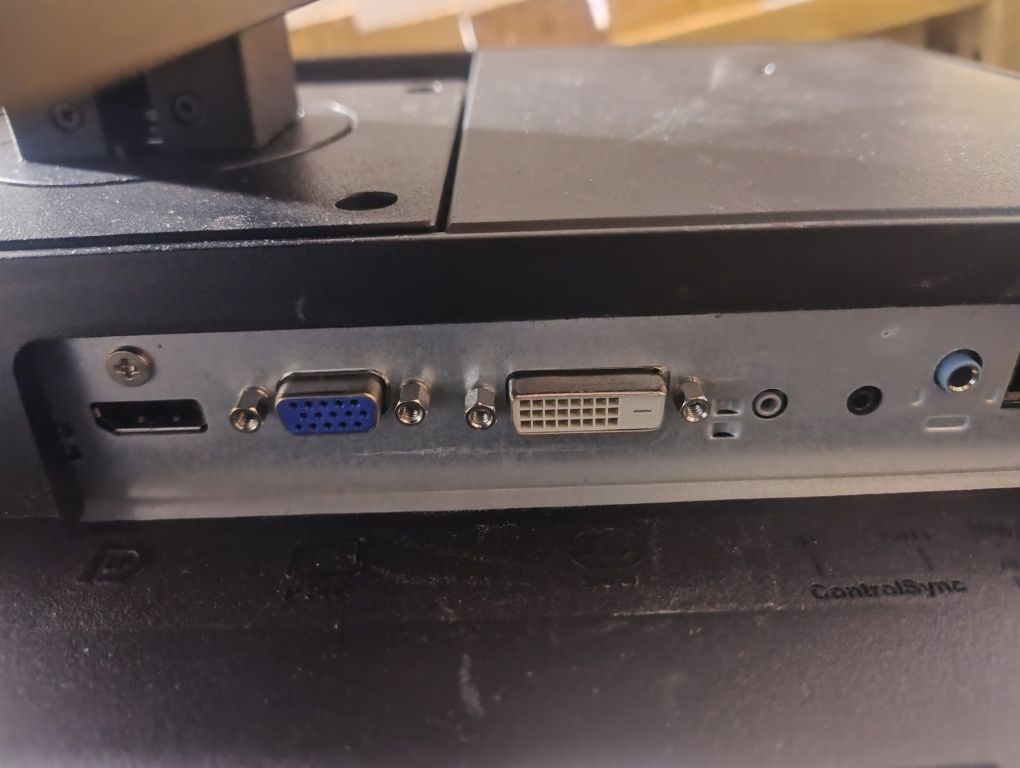 Monitor NEC 22 vale