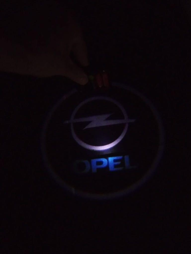 Bezprzewodowy zestaw led logo projektor OPEL