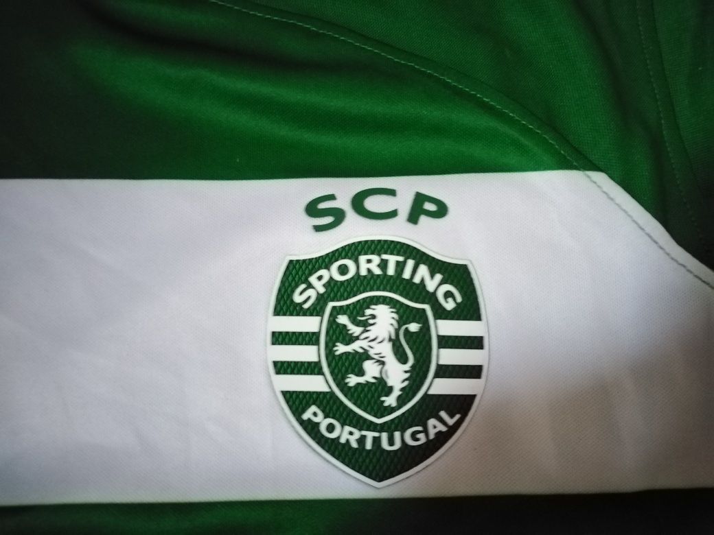 Vendo camisola tamanho s do Sporting nova sem usar bom estado